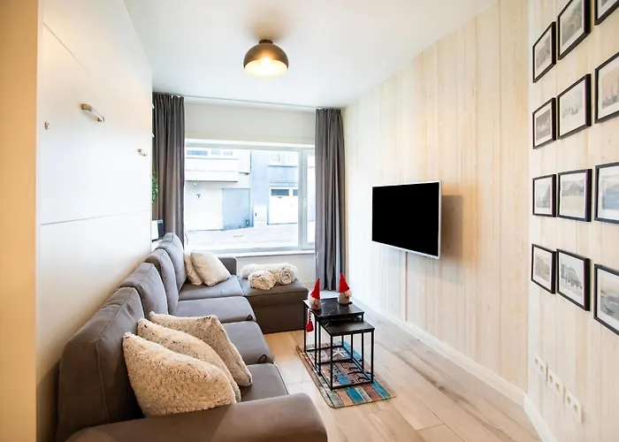 Snug Apartment in Oostende with Terrace